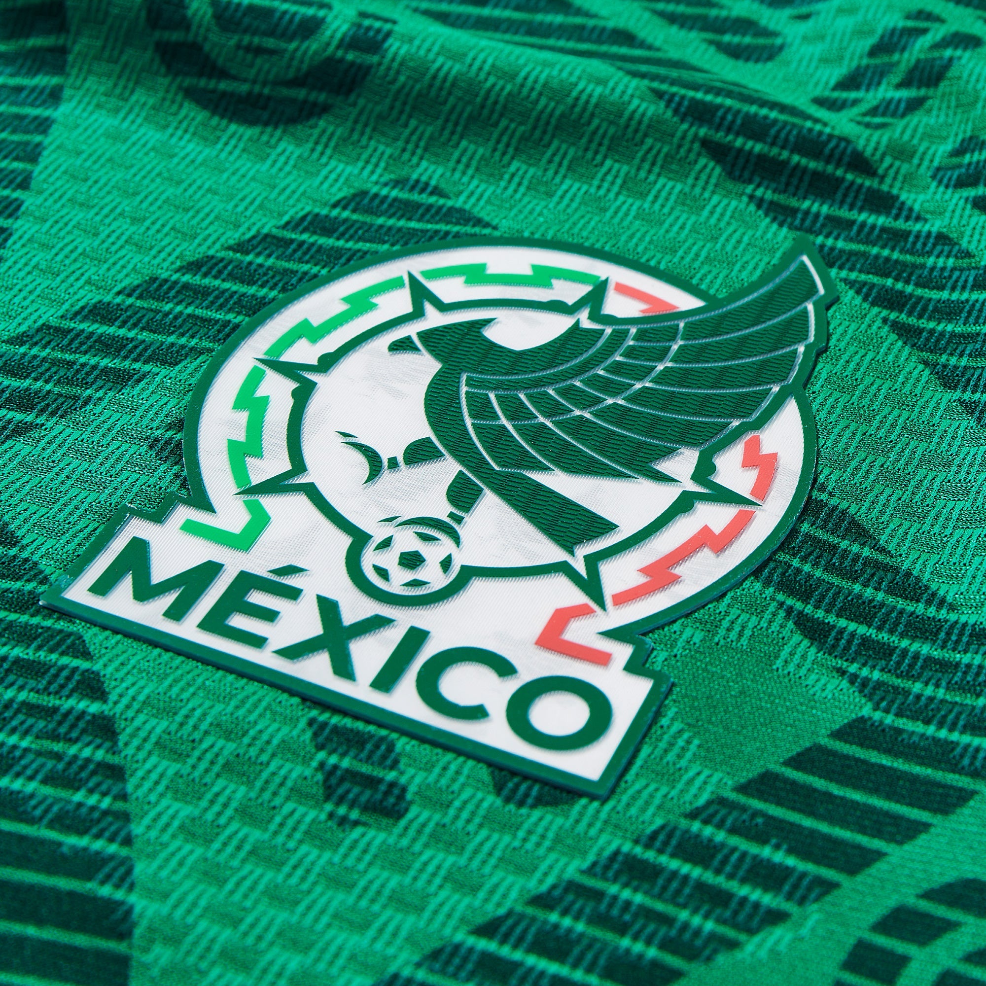 Home 26/27 Player Edition Shirt - Club Crest