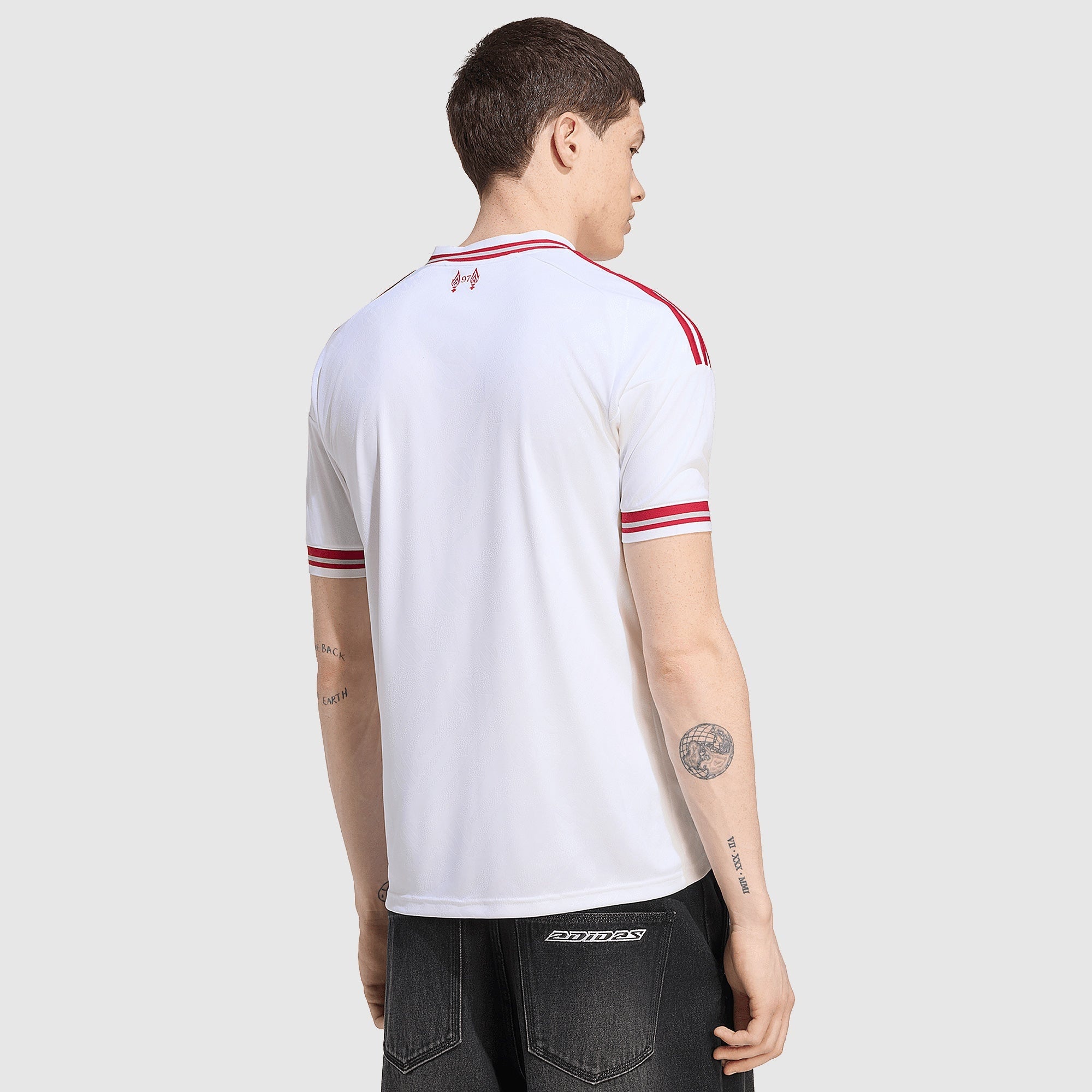 Away 26/27 Men's Shirt - Model Back