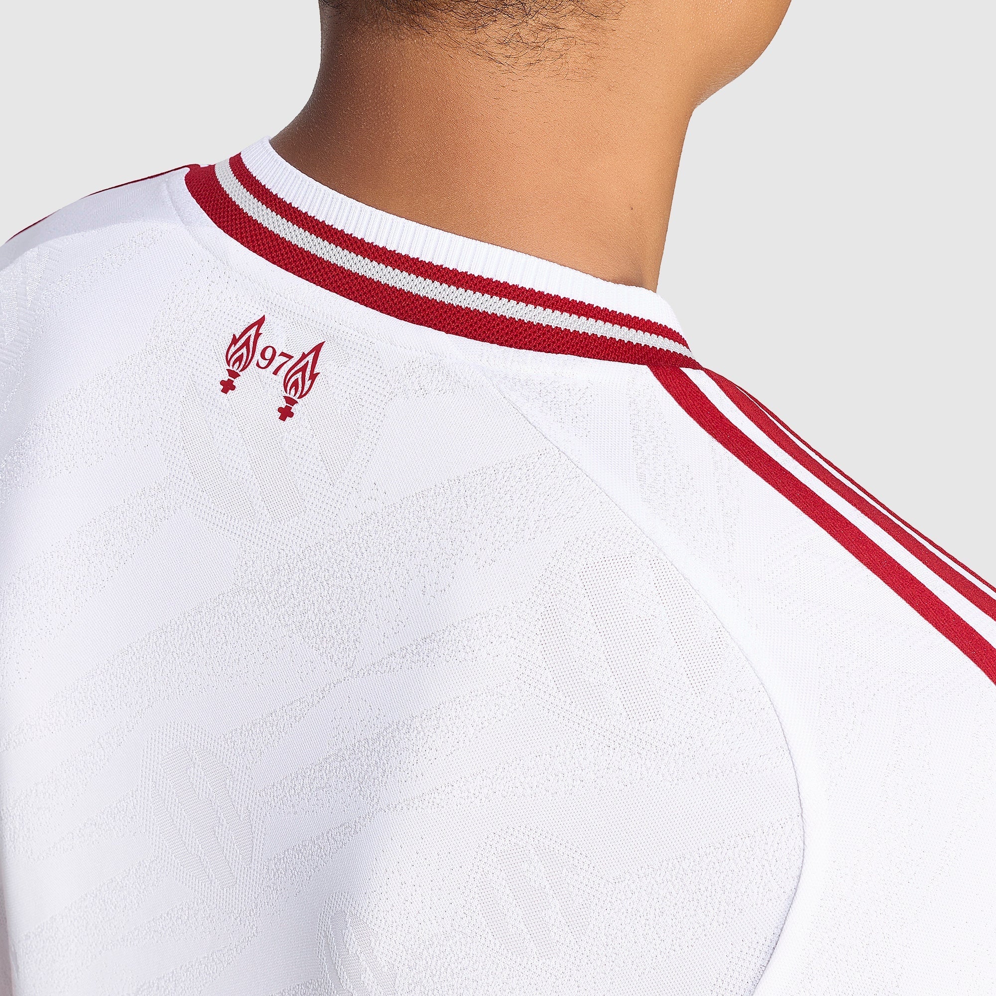 Away 26/27 Player Edition Shirt - Shoulder Detail