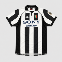 Retro Home 1997/98 Shirt - Front