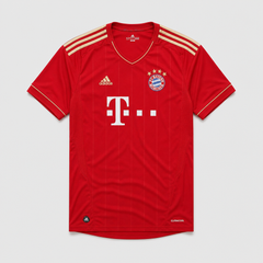 Retro Home 2012/13 Shirt - Front