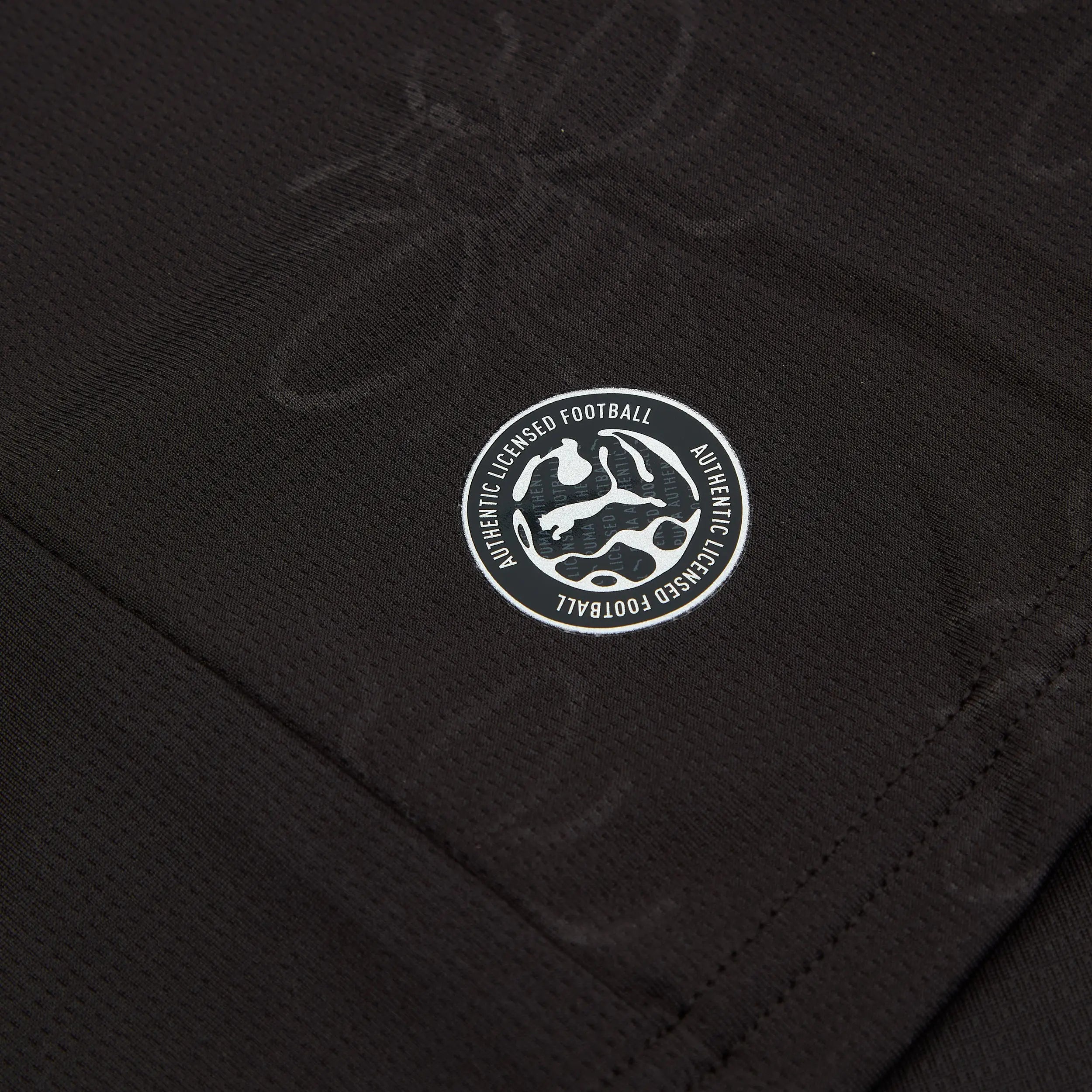 Away 26/27 Kids Shirt Kit - Brand Logo