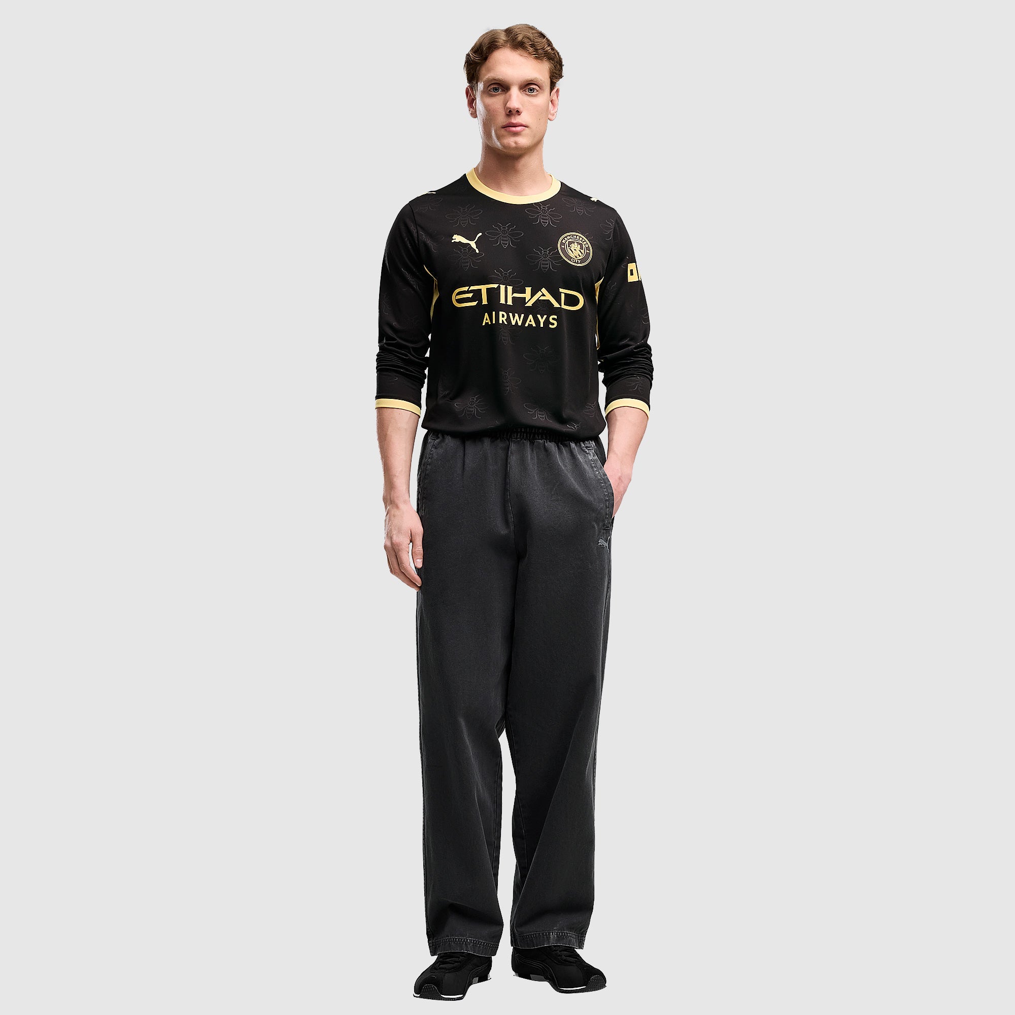 Away 26/27 Men's Long Sleeve Shirt - Model Front